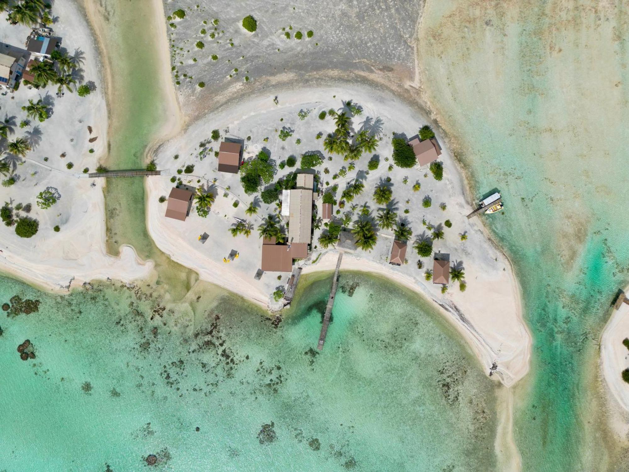Hakamanu Lodge Tikehau Eksteriør billede